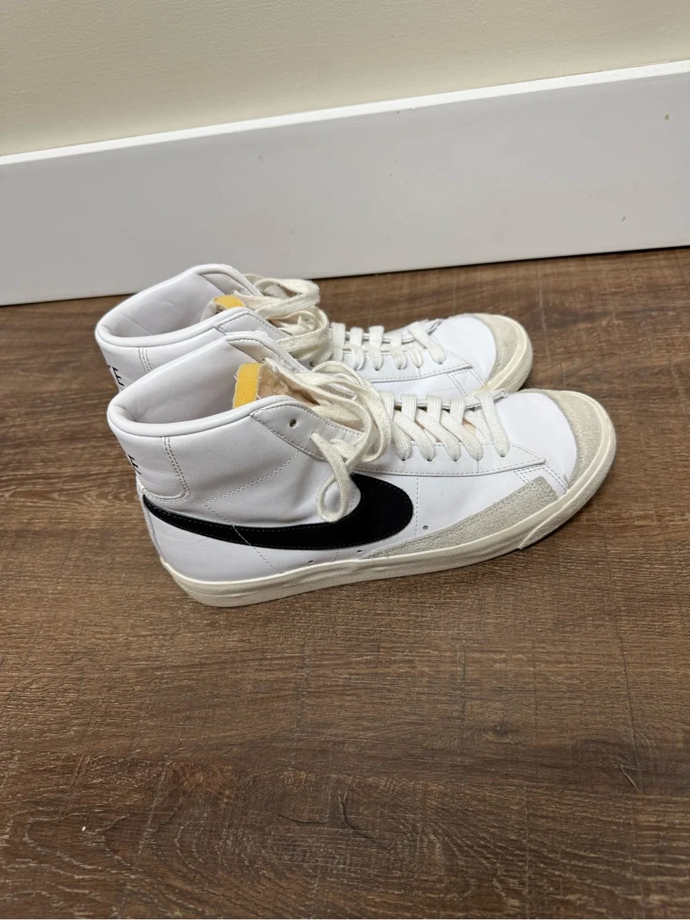 Nike clean white